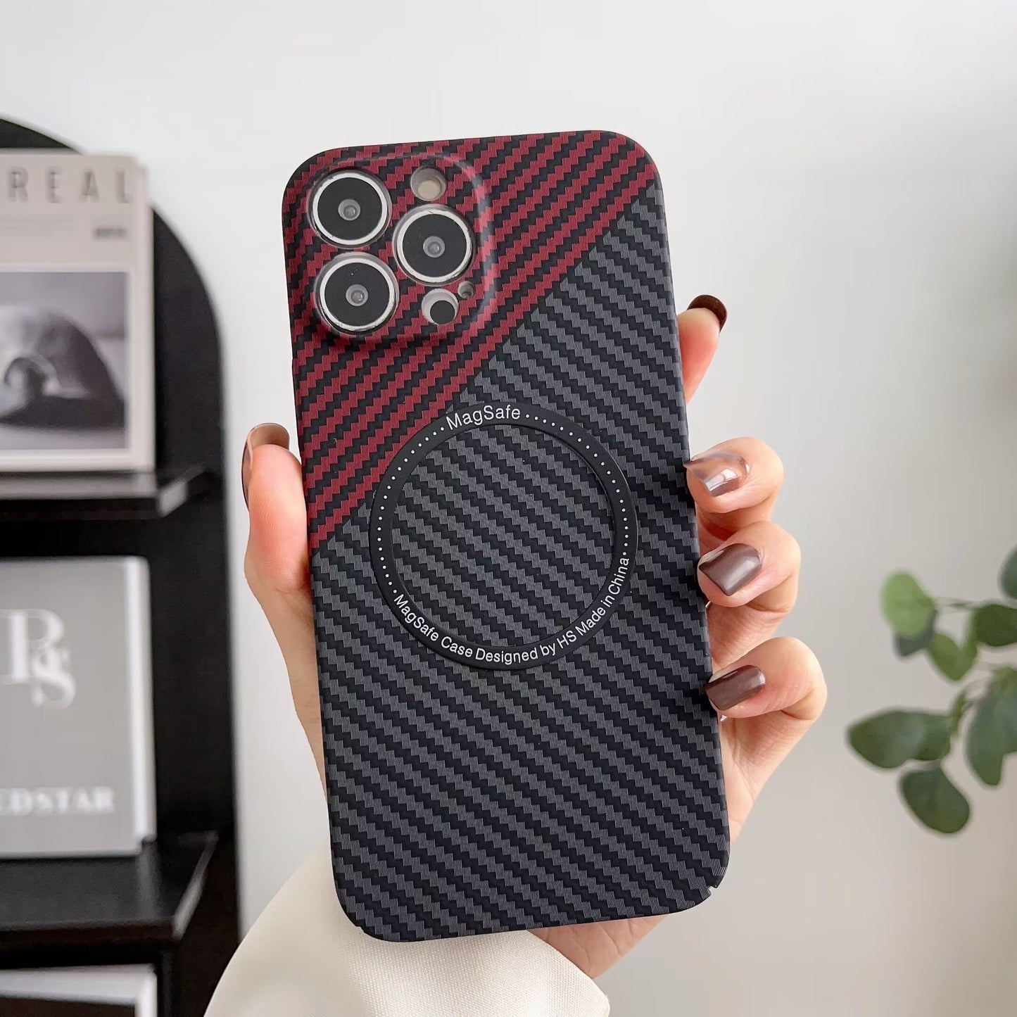 Fully wrapped carbon fiber pattern magnetic mobile phone case