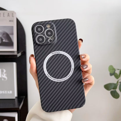 Fully wrapped carbon fiber pattern magnetic mobile phone case