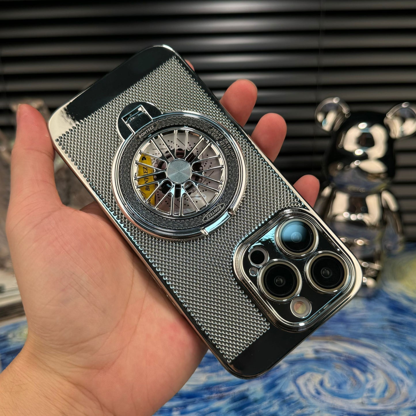 Heat Dissipation Gyro Rotating Magnetic Bracket Phone Case