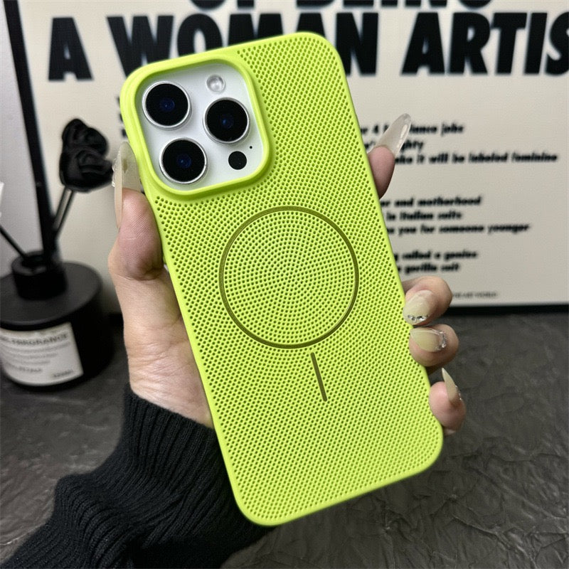 New summer breathable heat dissipation mesh magnetic suction anti-fall mobile phone case