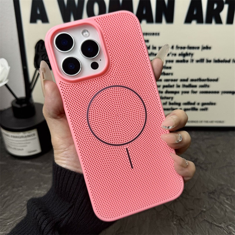 New summer breathable heat dissipation mesh magnetic suction anti-fall mobile phone case