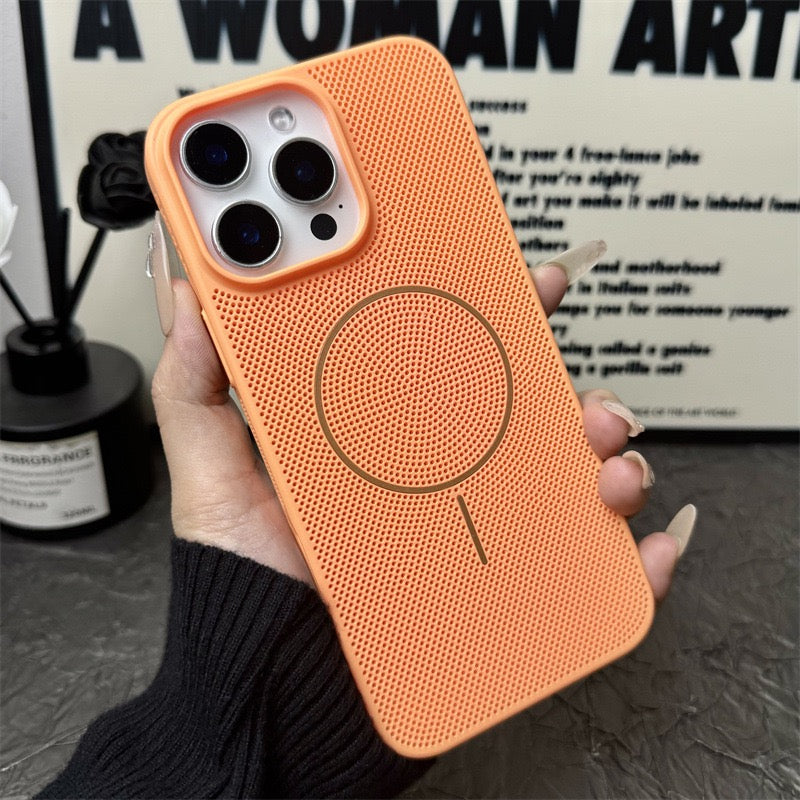 New summer breathable heat dissipation mesh magnetic suction anti-fall mobile phone case